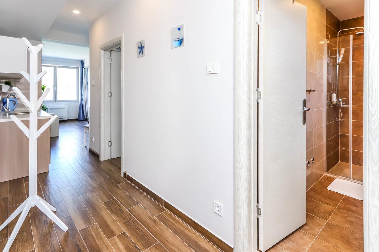 Apartments Maestral Tivat Exterior foto